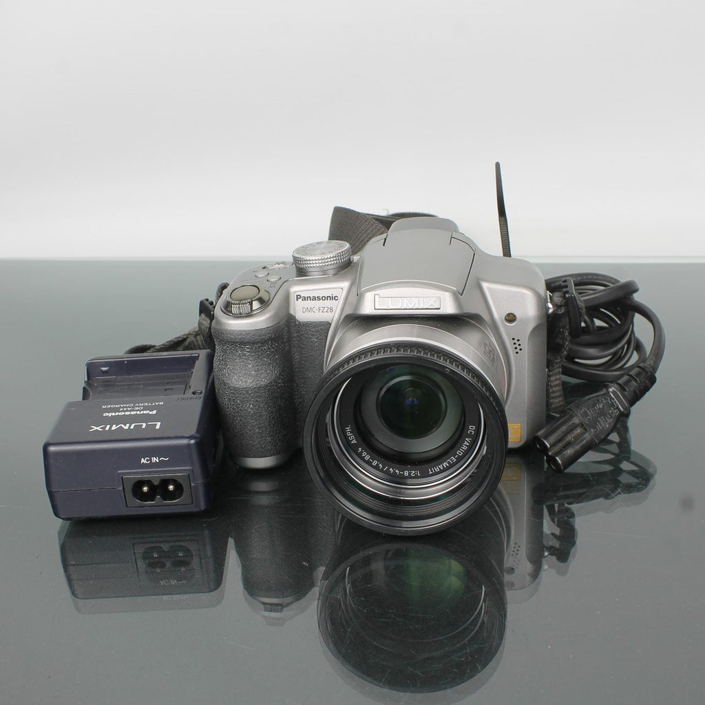 Panasonic Lumix DMC-FZ28