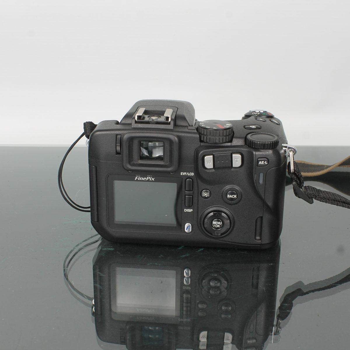 FinePix S7000