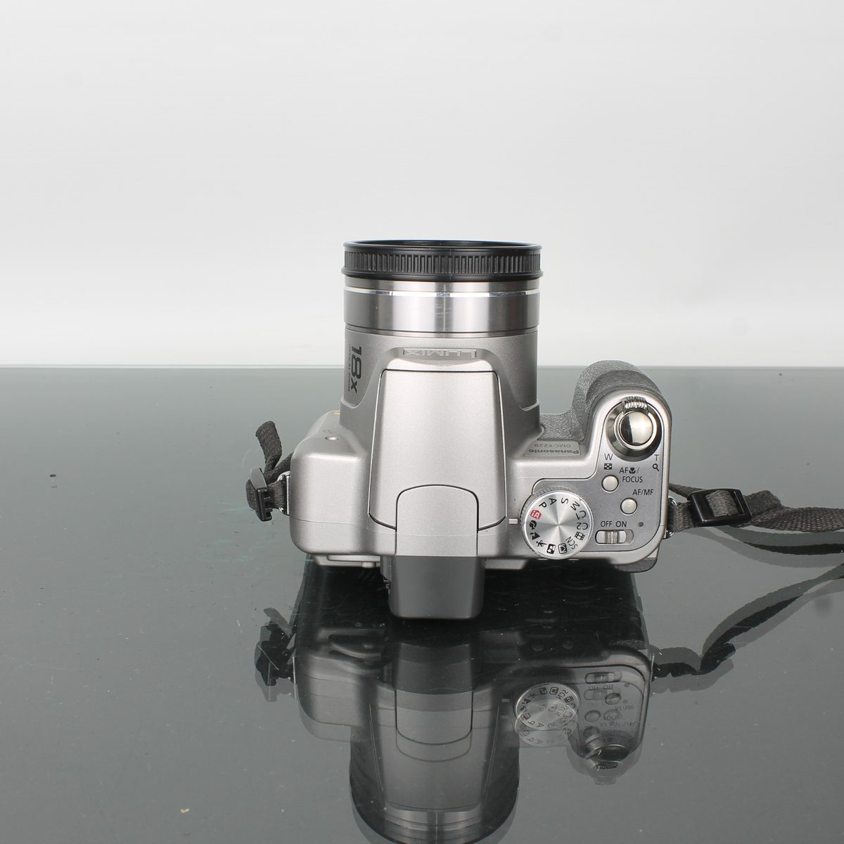 Panasonic LUMIX DMC-FZ28