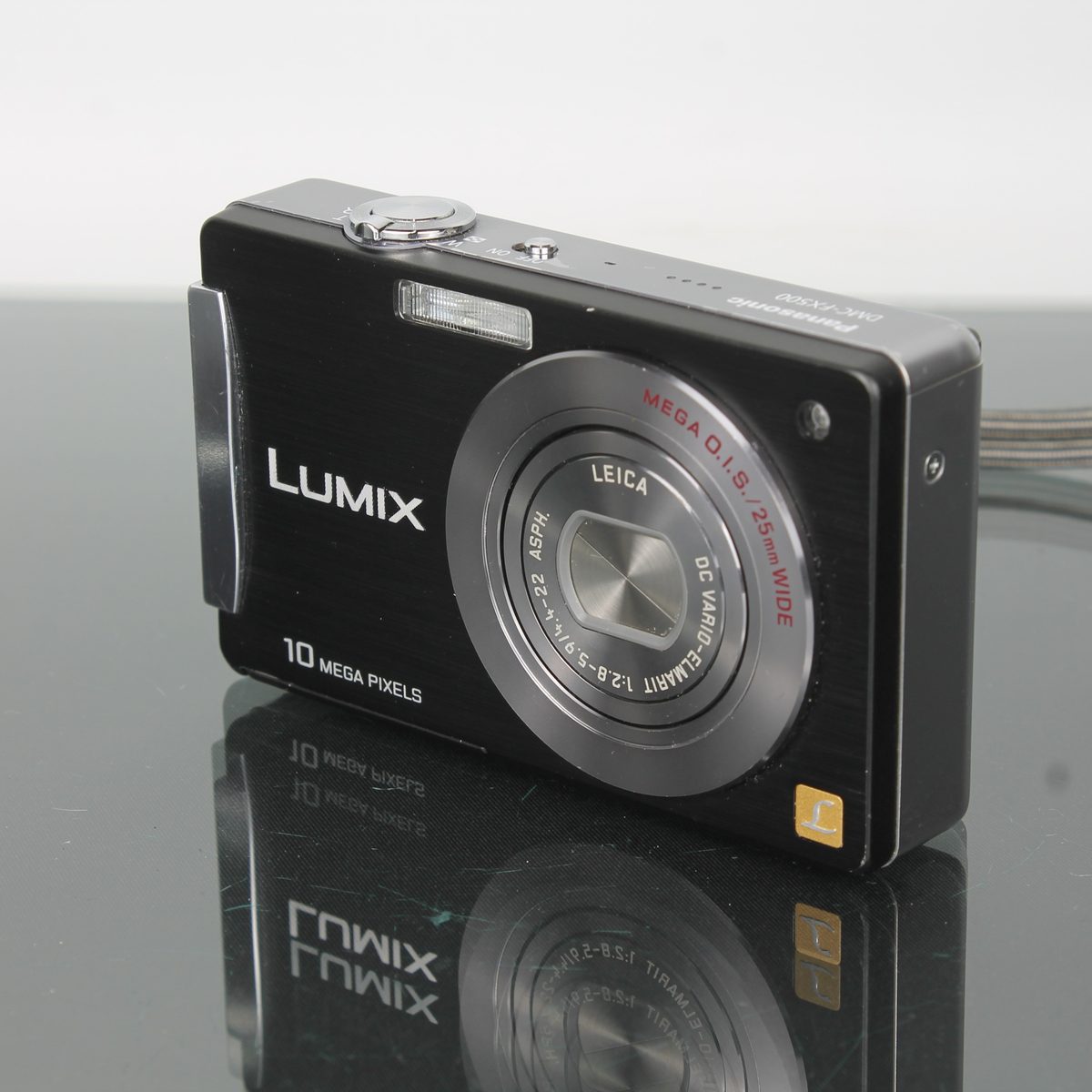 LUMIX Panasonic FX500