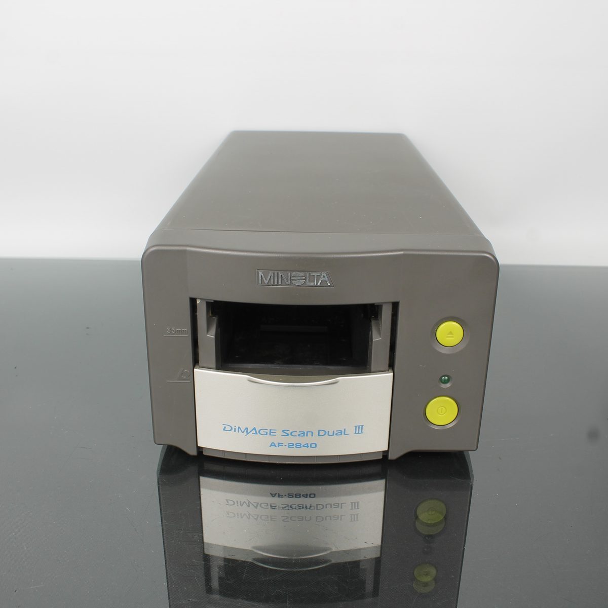 Minolta DiMAGE Scan Dual III AF-2840