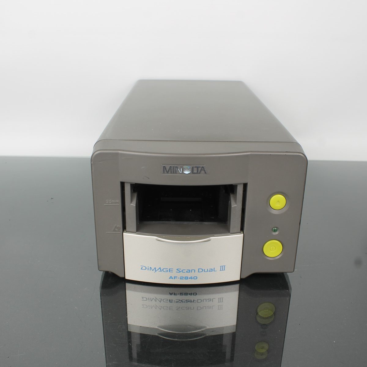 Minolta DiMAGE Scan Dual III AF-2840