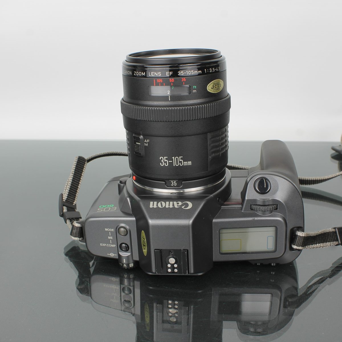 Canon EOS 600 + Canon Zoom Lens EF 35-105mm 1:3.5-4.5