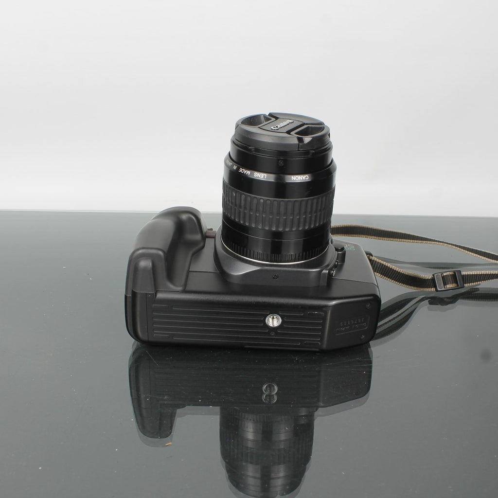 Canon EOS 600 with EF 35-80mm f/4-5.6