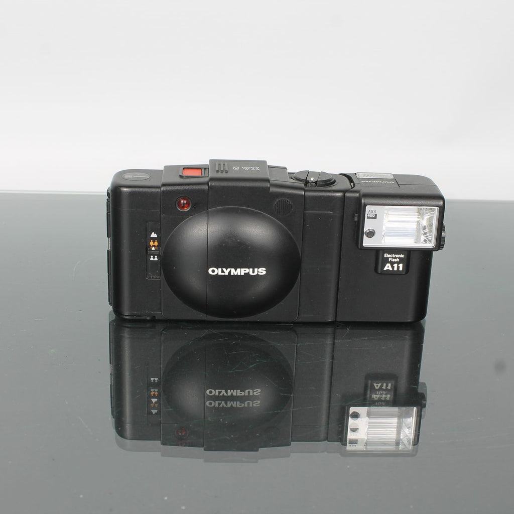 Olympus XA2