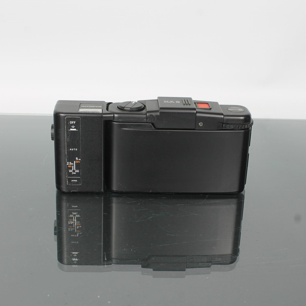 Olympus XA2