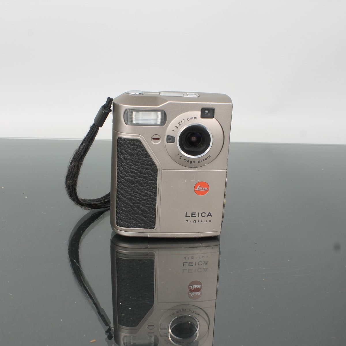 Leica Digilux