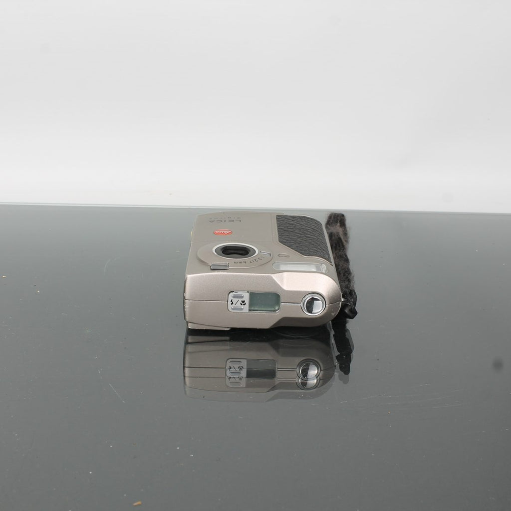 Leica Digilux