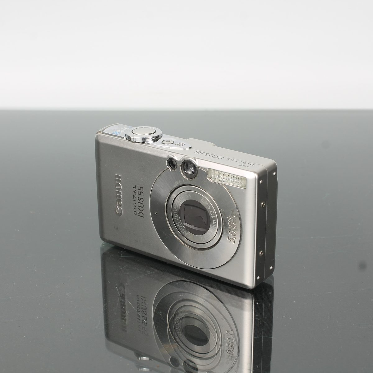 Canon Digital IXUS 55