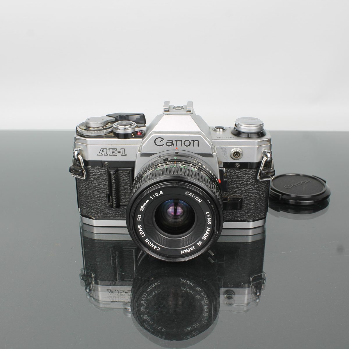 Canon AE-1 + Canon Lens FD 28mm f/2.8