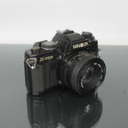 Minolta X-700 + Minolta MD 50mm 1:1.7