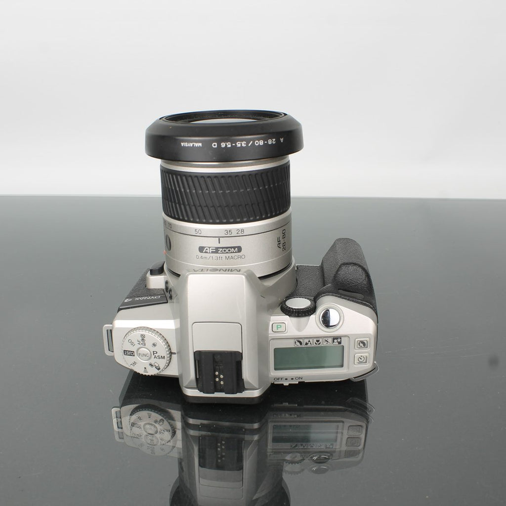 Minolta Dynax 4 + Minolta AF 28-80mm 1:3.5-5.6 D