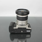 Minolta Dynax 4 + Minolta AF 28-80mm 1:3.5-5.6 D