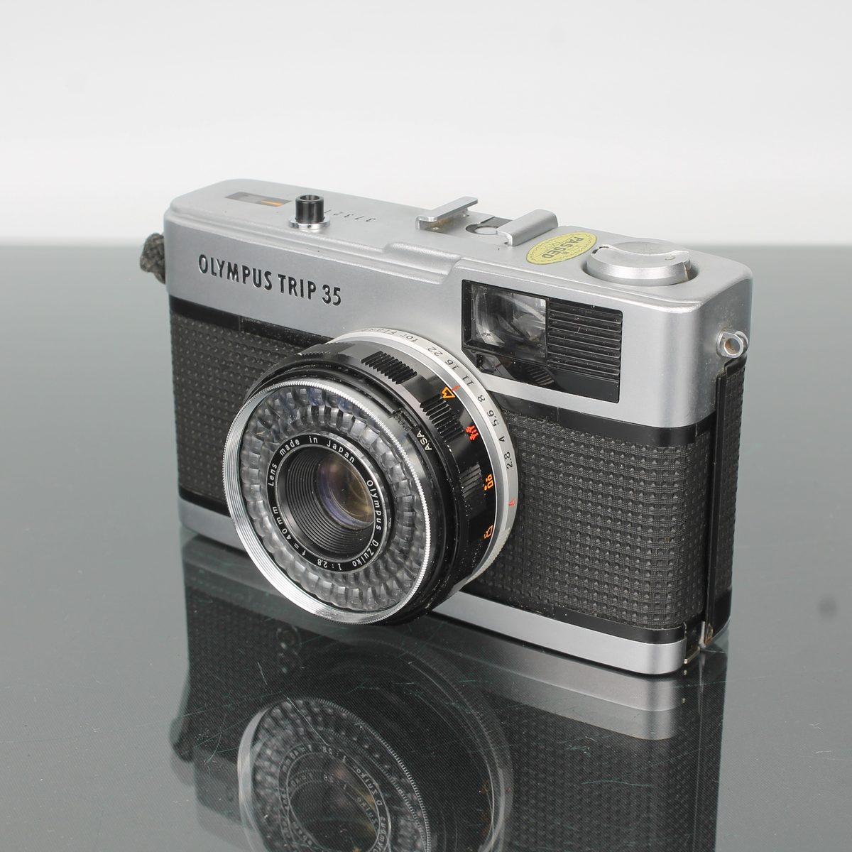 Olympus Trip 35