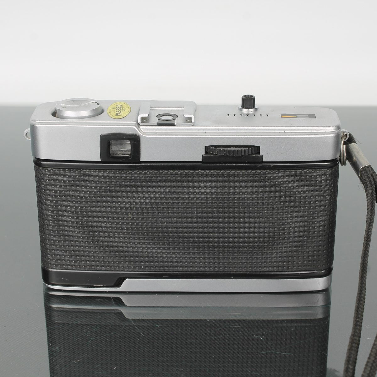 Olympus Trip 35 - Classic 35mm Point-and-Shoot Film Camera – Dutch