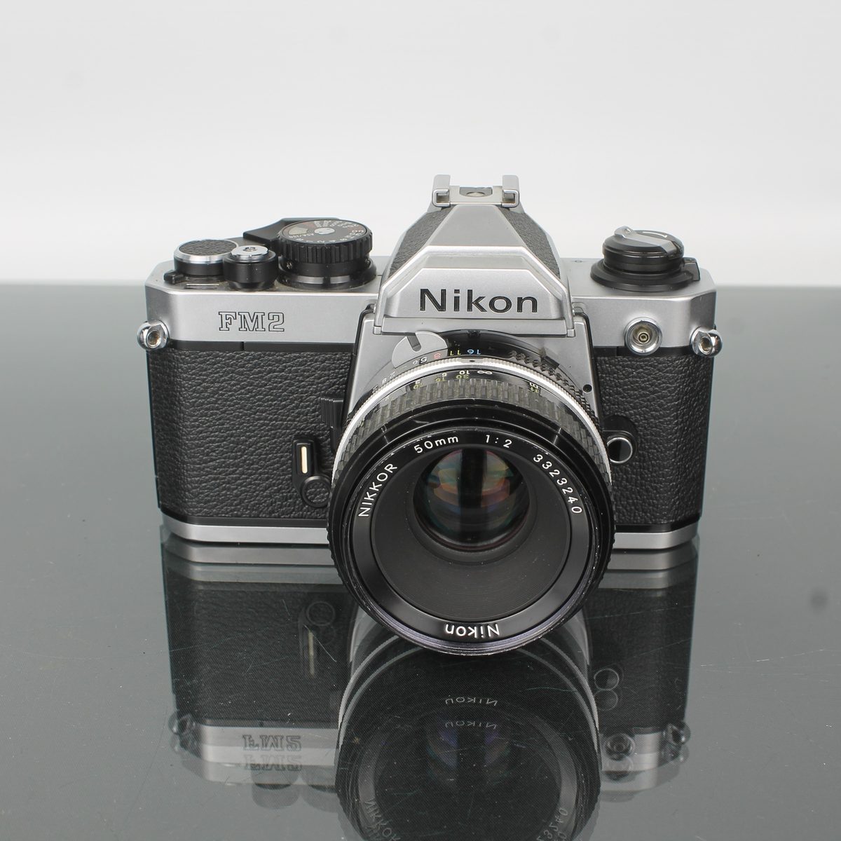 Nikon FM2 NIKKOR 50mm 1:2