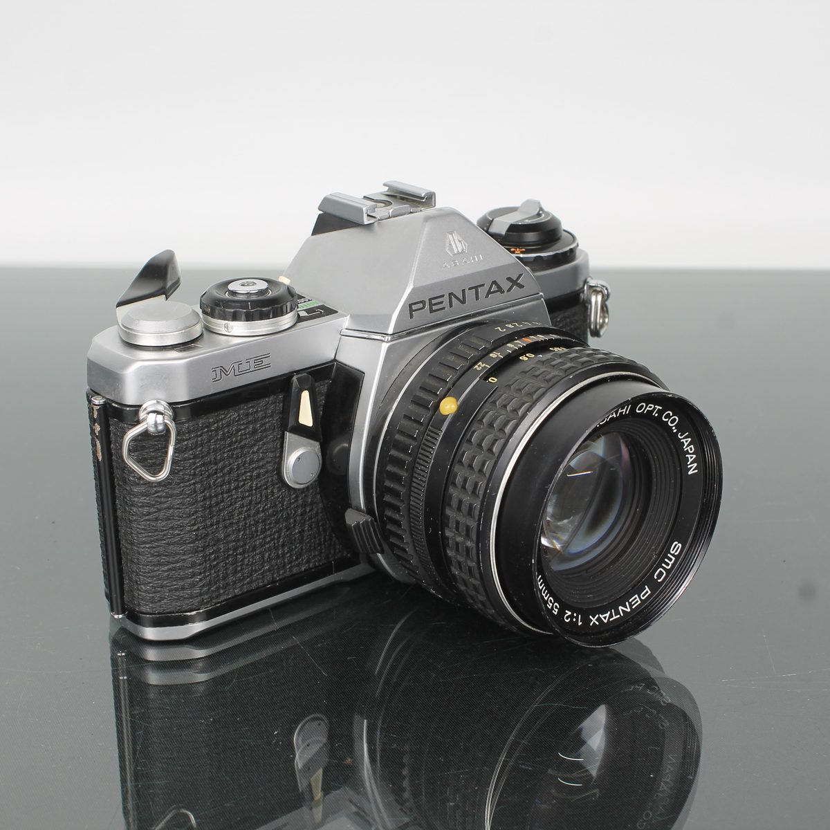Pentax ME + SMC Pentax 1:2 55mm