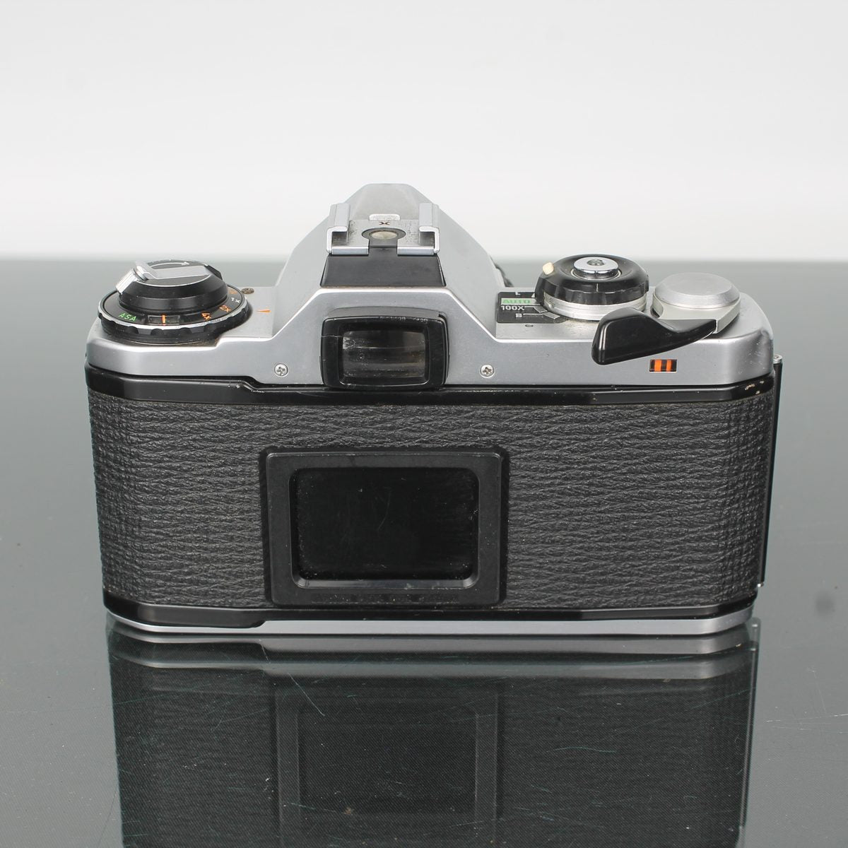 Pentax ME + SMC Pentax 1:2 55mm