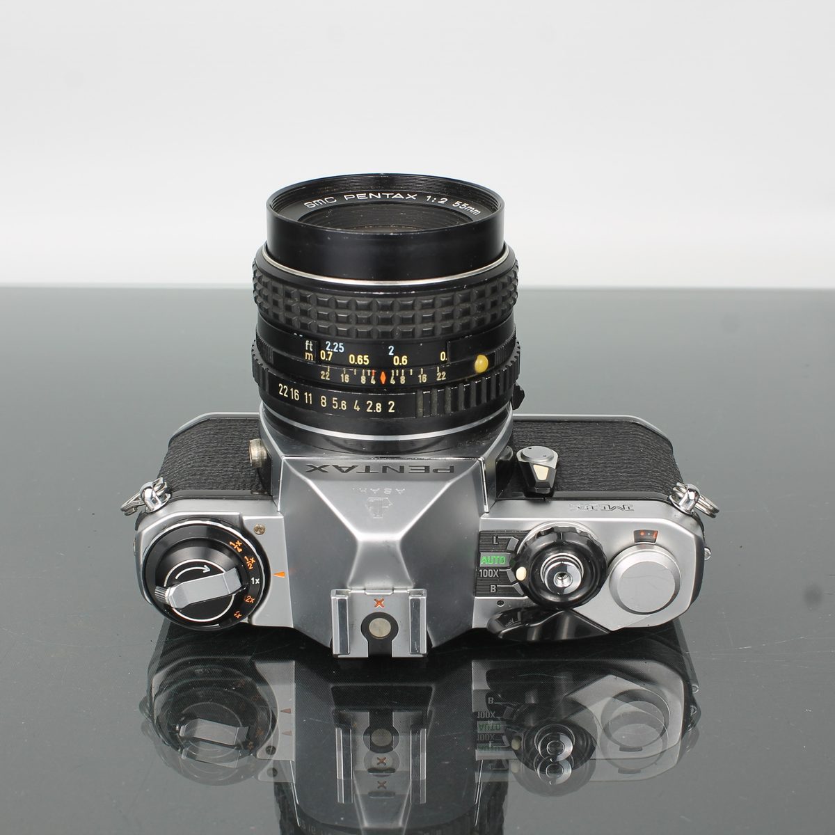 Pentax ME + SMC Pentax 1:2 55mm