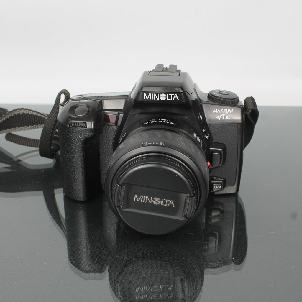 Minolta Maxxum HT Si + 35-80mm 1:4-5.6