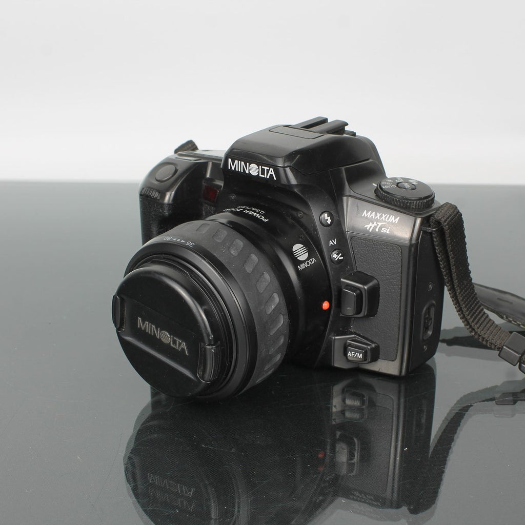 Minolta Maxxum HT Si + 35-80mm 1:4-5.6