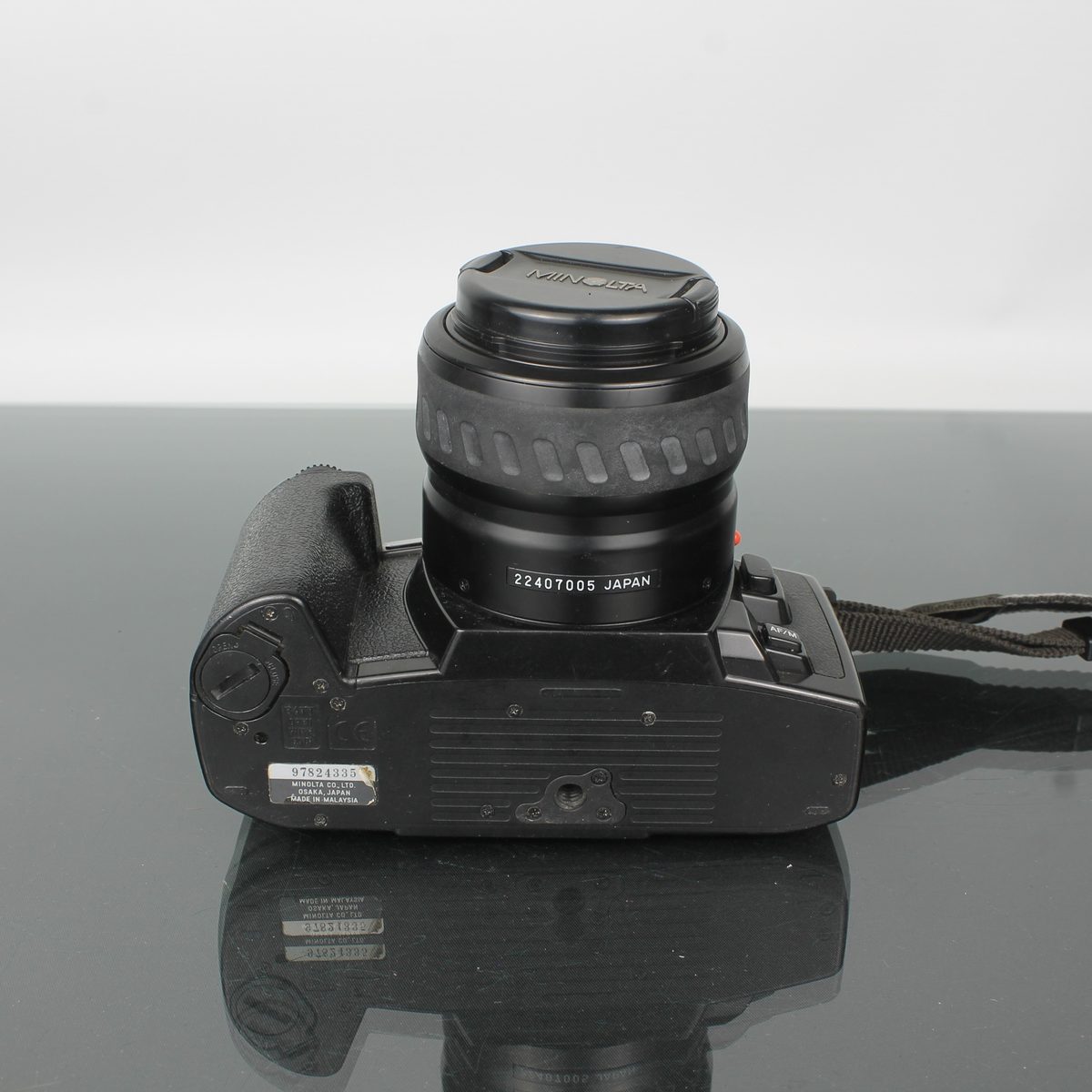 Minolta Maxxum HT Si Film SLR Camera with Power Zoom Lens – Dutch