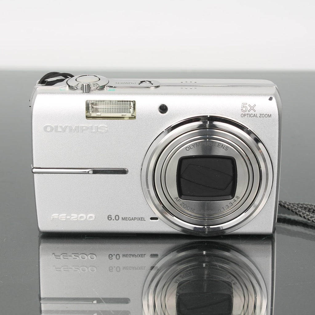 Olympus FE-200