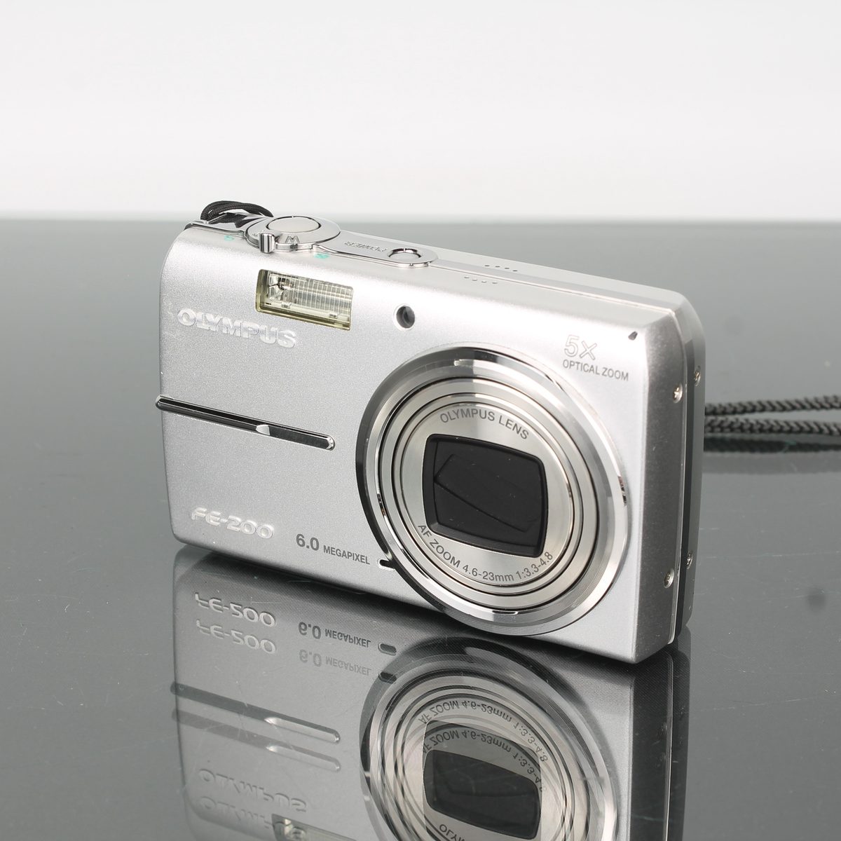 Olympus FE-200