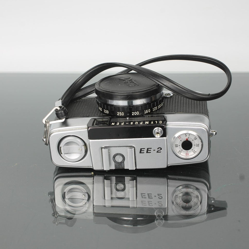 Olympus Pen EE-2