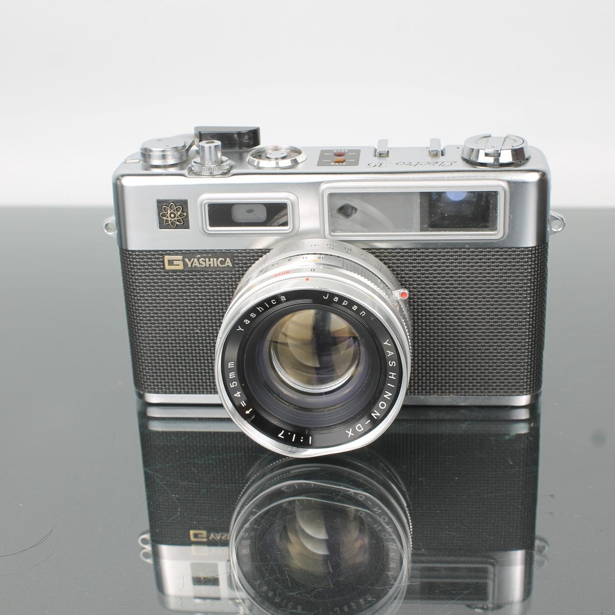 Yashica Electro 35 GSN 35mm Rangefinder Camera – Dutch|Thrift