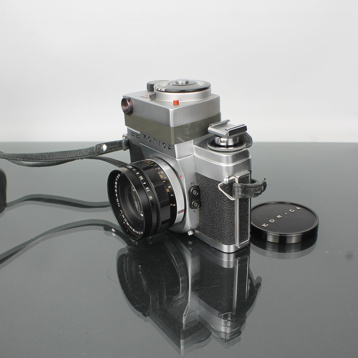 Konica FP 35mm SLR Camera Kit with Hexanon 52mm f/1.8 Lens – Dutch