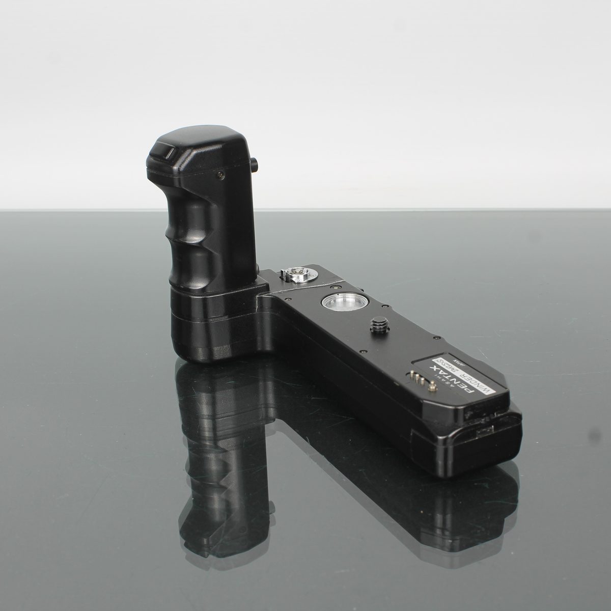 Battery grips & Winders – Dutch|Thrift