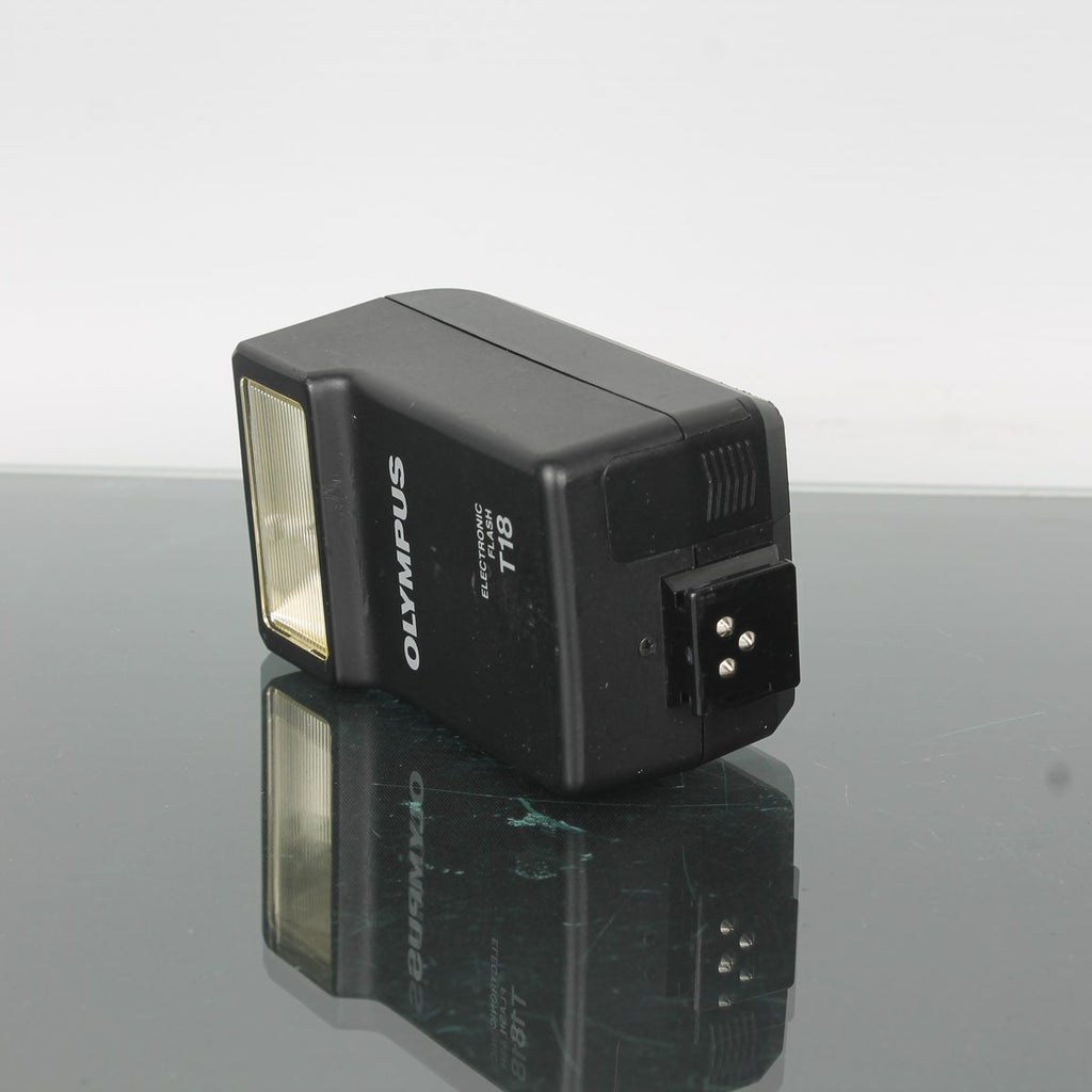 Olympus Electronic Flash T18