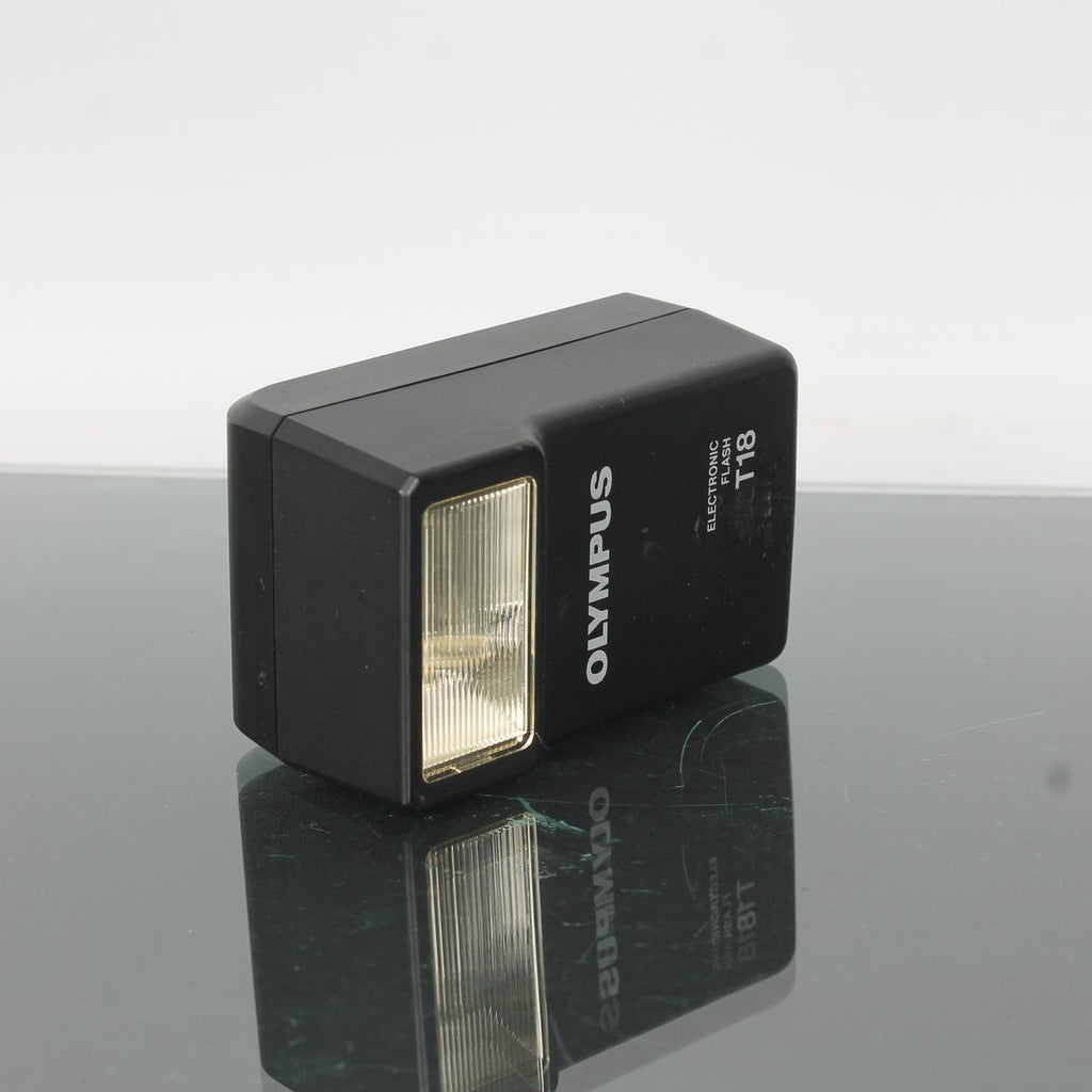 Olympus Electronic Flash T18