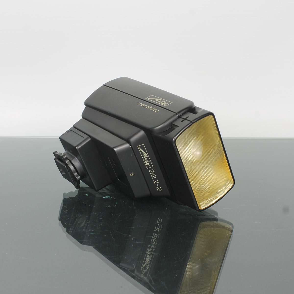 Metz 32 Z-2