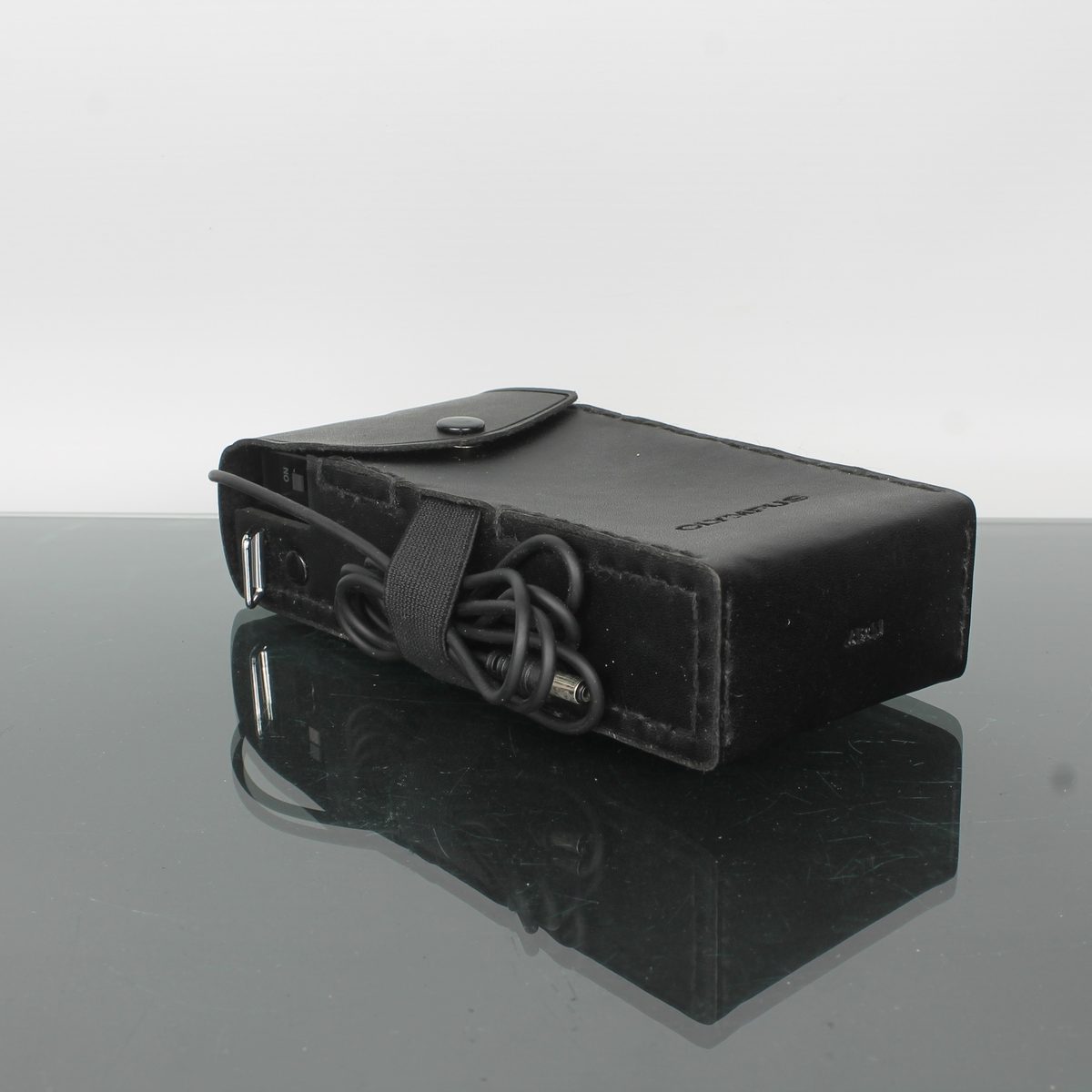 Olympus OM 6V Power Pack 2