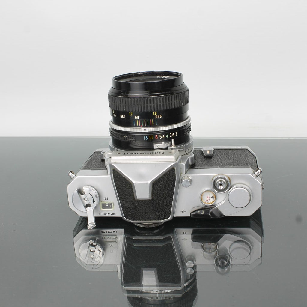 Nikon Nikkormat + Nikkor 50mm 1:2