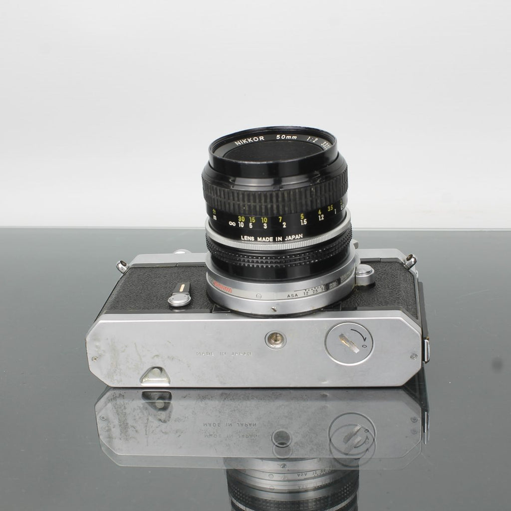 Nikon Nikkormat + Nikkor 50mm 1:2