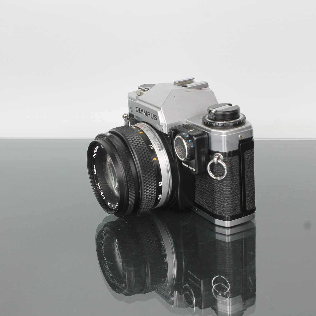 Olympus OM-10 35mm SLR Camera Kit with 50mm f/1.8 Lens – Dutch|Thrift