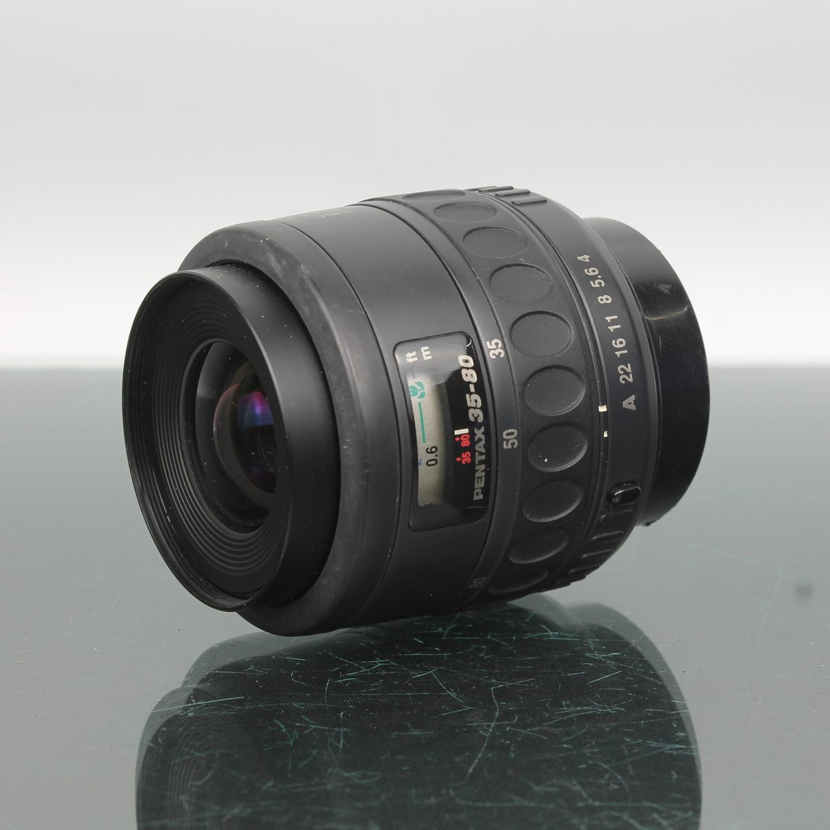 SMC Pentax-F 35-80mm f/4-5.6