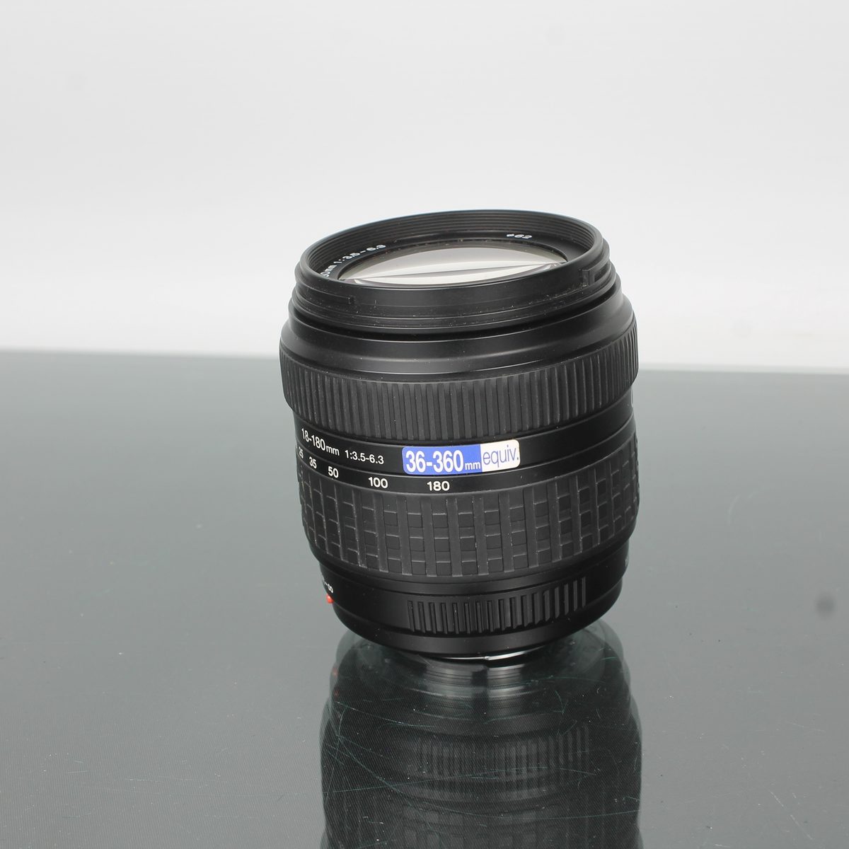 Olympus Zuiko 18-180mm 1:3.5-6.3
