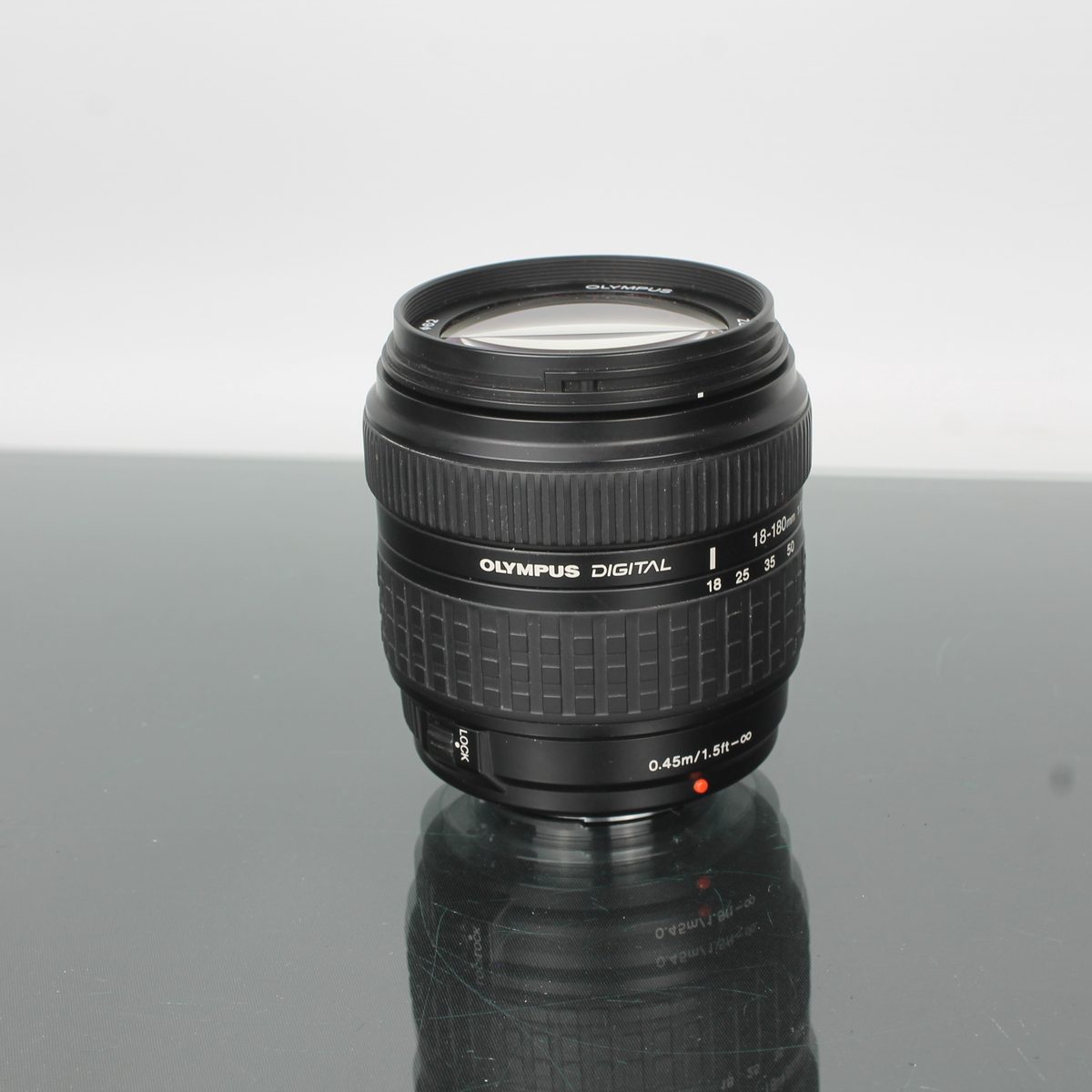 Olympus Zuiko 18-180mm 1:3.5-6.3