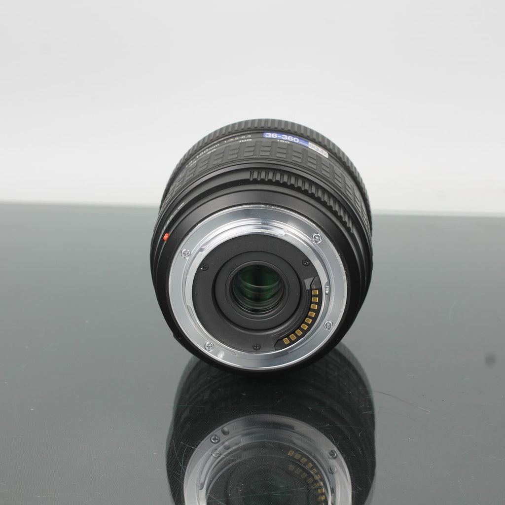 Olympus Zuiko 18-180mm 1:3.5-6.3