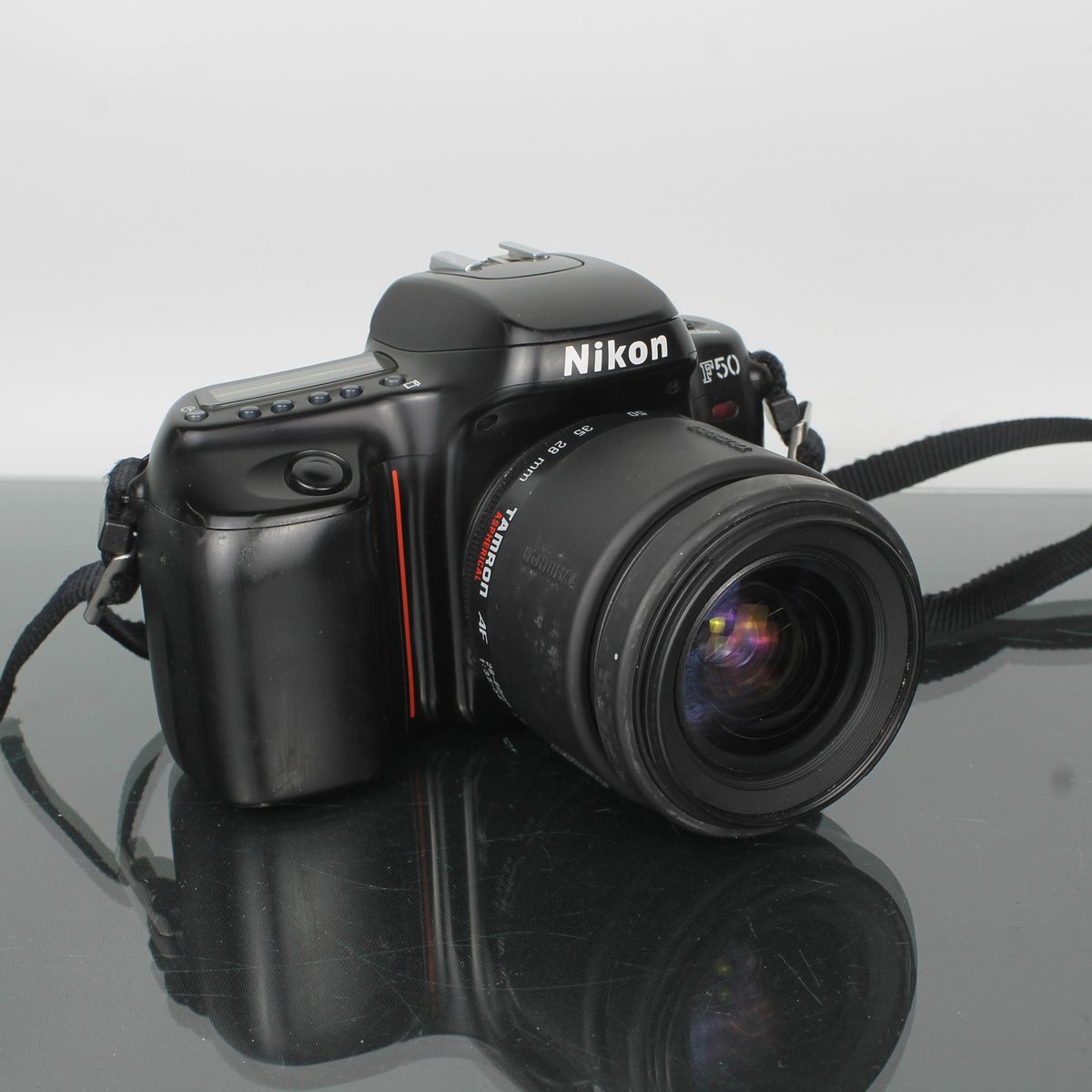Nikon F50 + Tamron AF 28-80mm 1:3.5-5.6