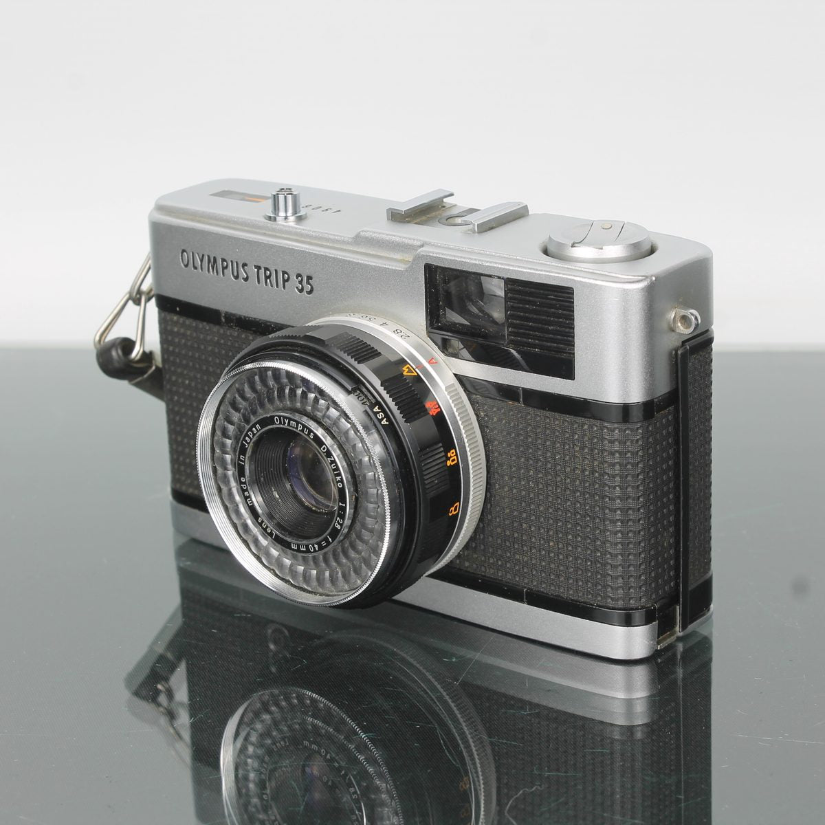 Olympus Trip 35