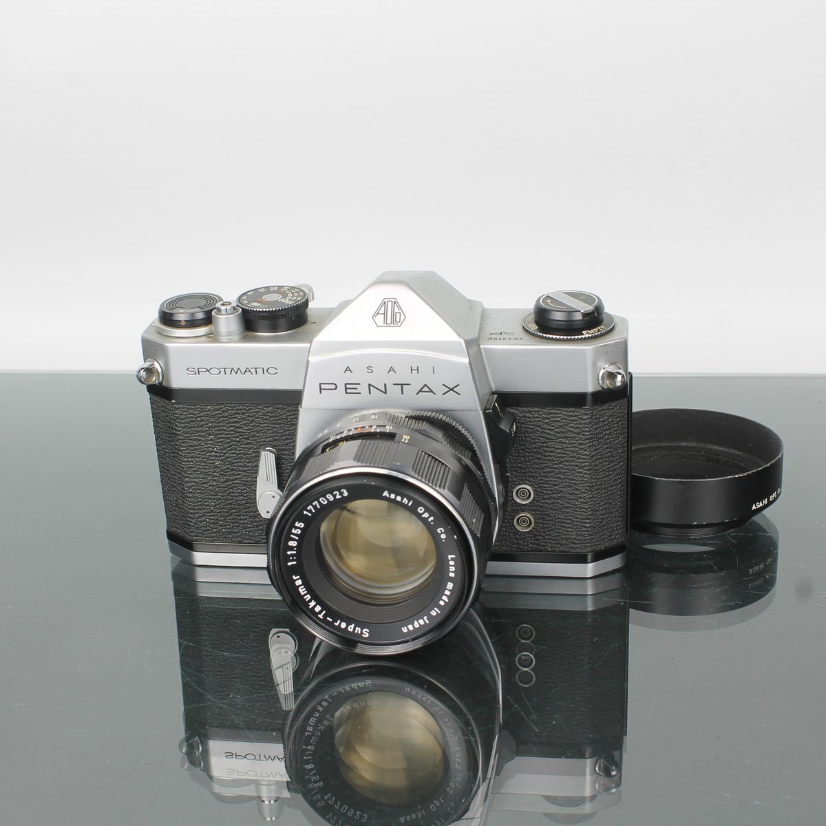 Asahi Pentax Spotmatic SP + Super-Takumar 1:1.8/55