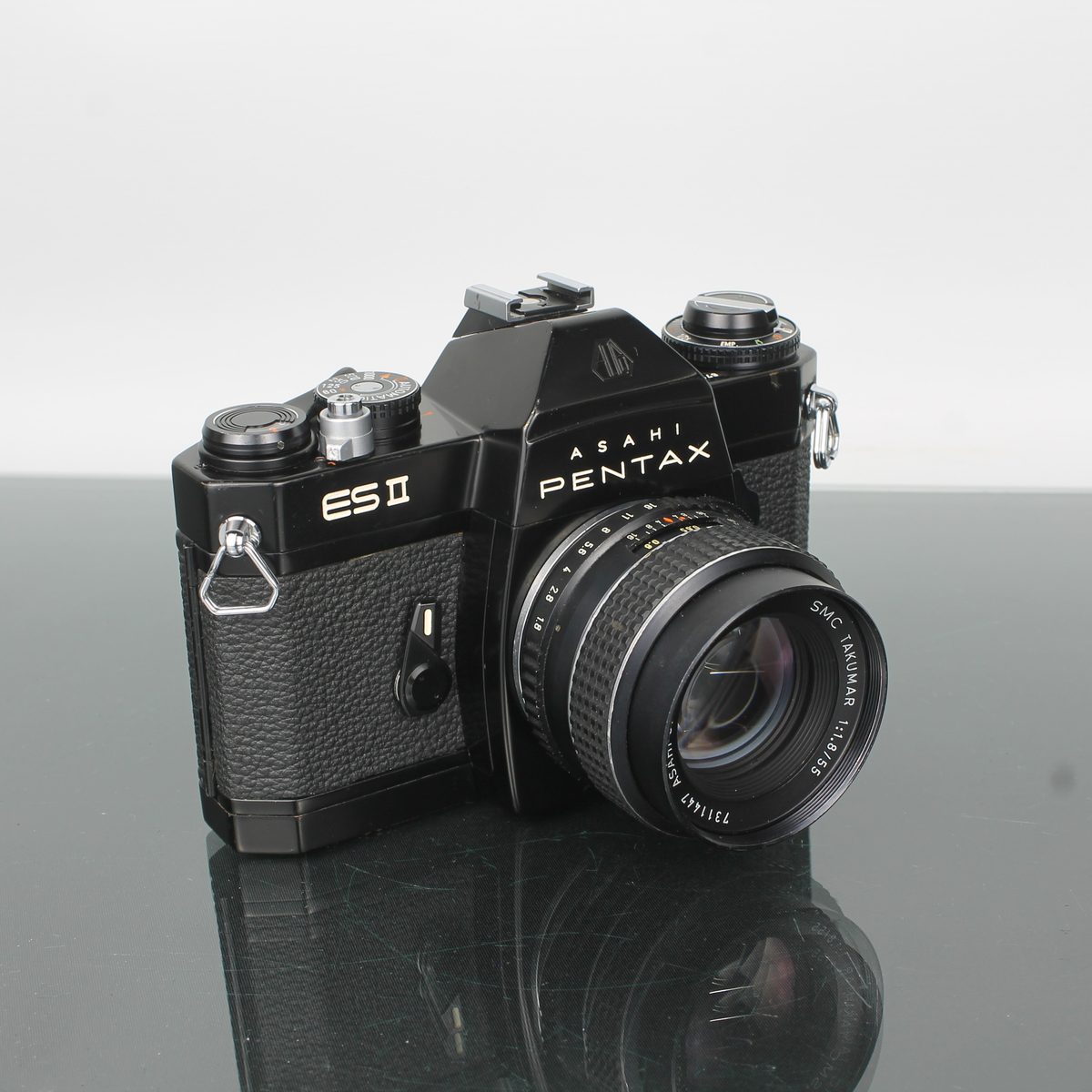 Asahi Pentax ES II + Asahi Opt SMC Takumar 55mm f/1.8