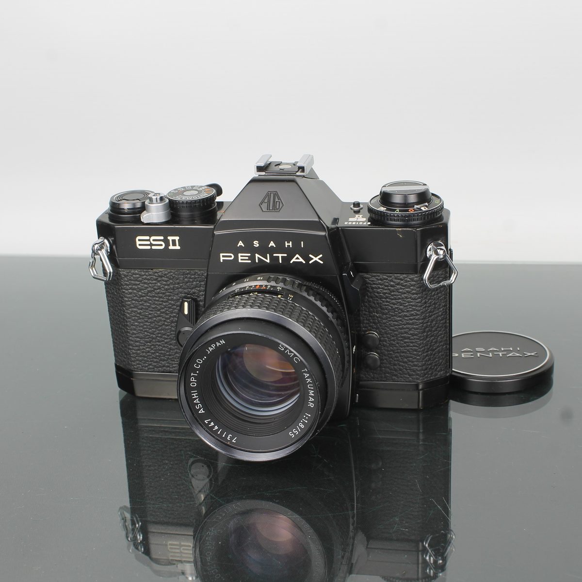 Asahi Pentax ES II + Asahi Opt SMC Takumar 55mm f/1.8