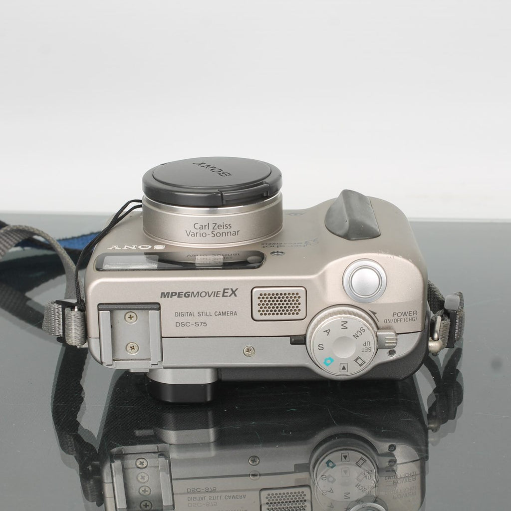 Sony DSC-S75 Cyber-shot