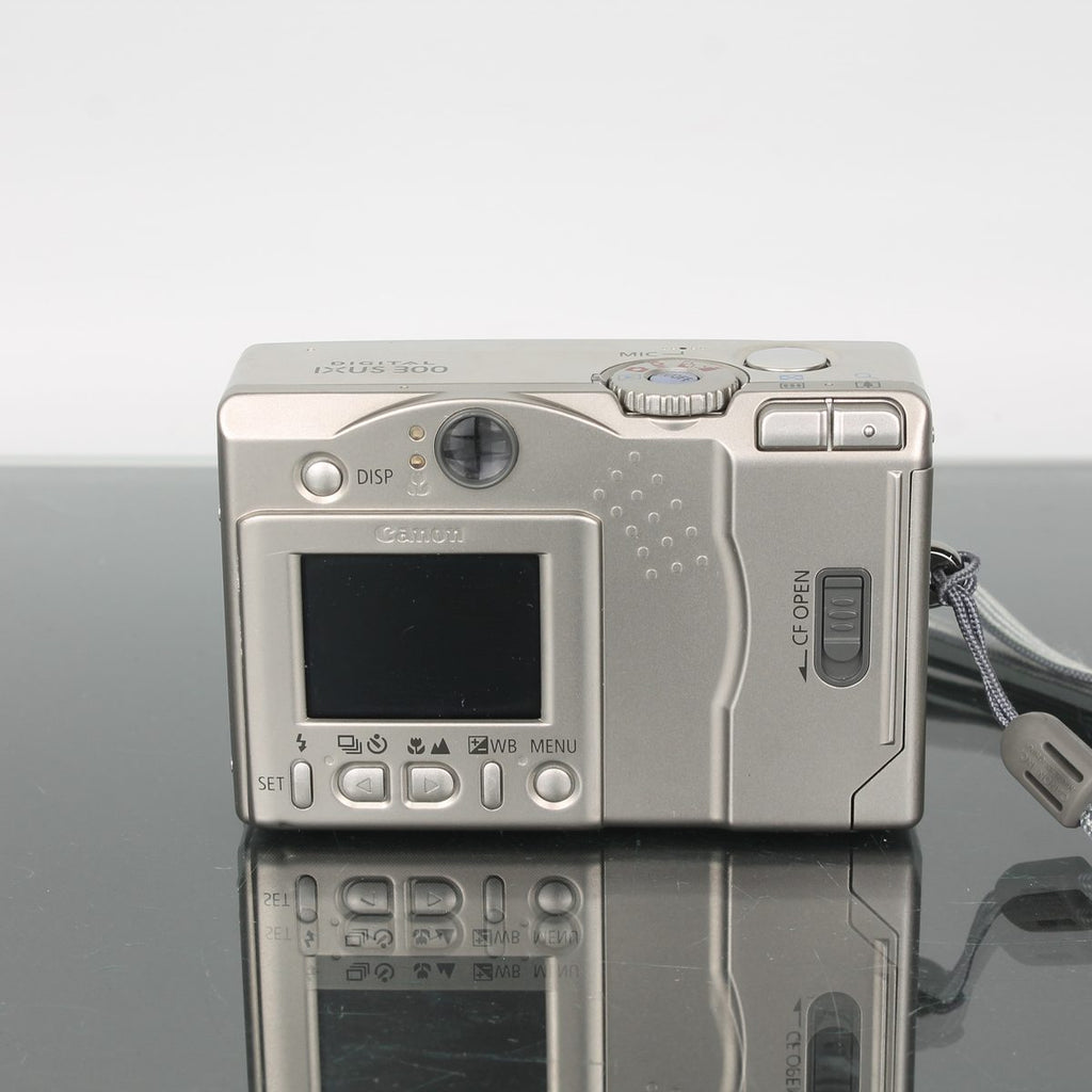 Canon Digital IXUS 300